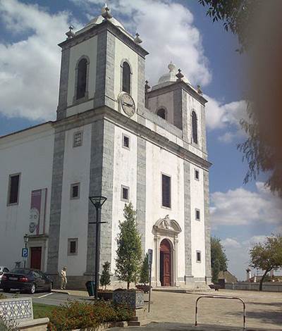 Basílica Real de Castro Verde, Urheber: Tagido, Wikimedia, pd Basílica Real de Castro Verde